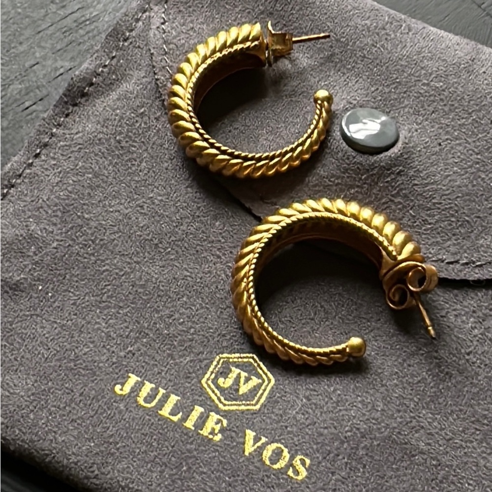 Julie Vos hoop earrings — discontinued!